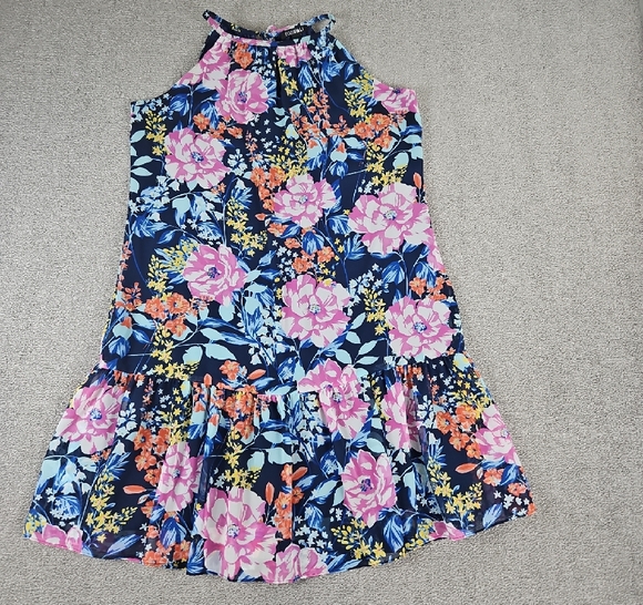 Roz & Ali Dresses & Skirts - ROZ & ALI Size Medium Sleeveless Midi Back tie w/ pearls Floral Dress Lined